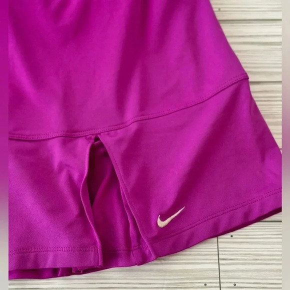 Nike Women's Purple Skort - Picture 4 of 6